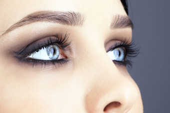 Eyebrow Transplant