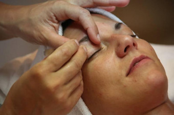 Non-invasive Skin Treatments